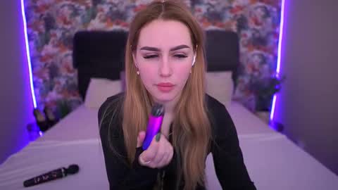 Snapshot of divinejasss chatting on 02/28/26, 09:38 DivineJasss online show from 02/28/26, 09:38