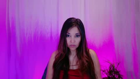 DivineLynn online show from 01/24/25, 05:11