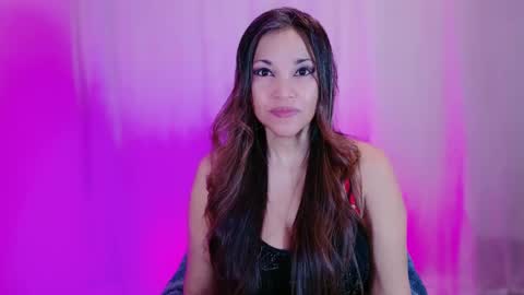 DivineLynn online show from 02/01/25, 12:16