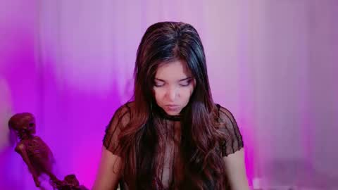 DivineLynn online show from 02/10/25, 12:29