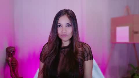 DivineLynn online show from 02/22/25, 10:42