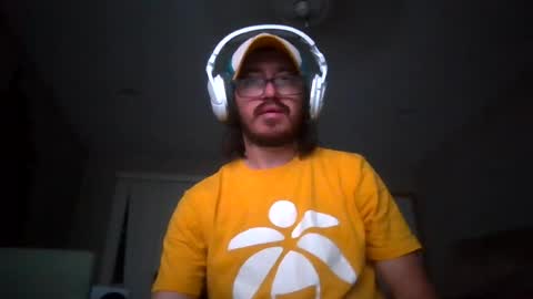 Snapshot of divorcedstoner420 chatting on 07/11/26, 08:28 divorcedstoner420 online show from 07/11/26, 08:28