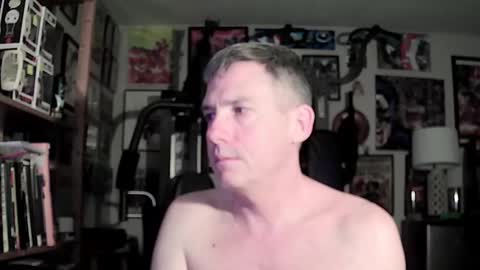 dix_handley_50 online show from 12/04/24, 03:48