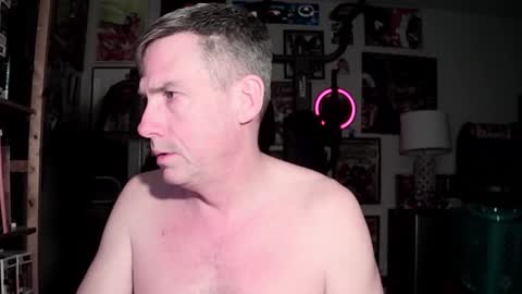 dix_handley_50 online show from 02/18/25, 02:49