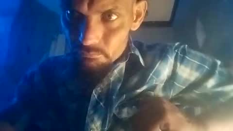 Snapshot of dixonbird41 chatting on 12/23/25, 07:28 dixonbird41 online show from 12/23/25, 07:28