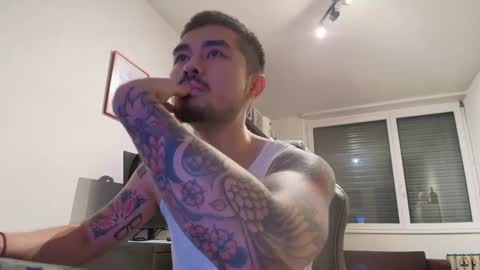 Snapshot of dixonhuang chatting on 09/30/25, 06:13 D online show from 09/30/25, 06:13