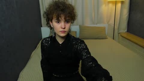 Snapshot of dizer_clop chatting on 02/21/25, 04:16 Dizer online show from 02/21/25, 04:16