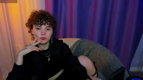 Snapshot of dizer_clop chatting on 02/25/25, 06:31 Dizer online show from 02/25/25, 06:31