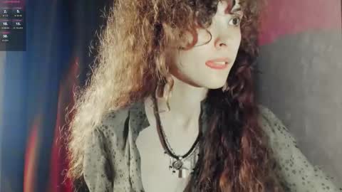 Snapshot of dizer_clop chatting on 11/15/25, 08:49 Dizer online show from 11/15/25, 08:49