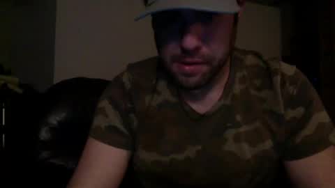 Snapshot of dj_chaterbate chatting on 12/27/24, 02:25 DJ Chaterbate online show from 12/27/24, 02:25