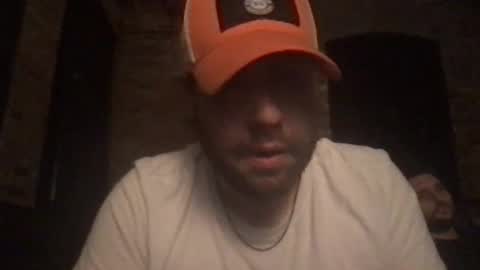 Snapshot of dj_chaterbate chatting on 10/03/25, 07:49 DJ Chaterbate online show from 10/03/25, 07:49