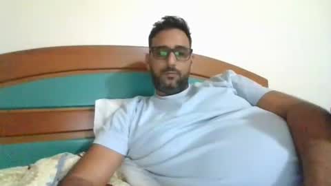 Snapshot of djac1987 chatting on 09/21/25, 04:19 djac1987 online show from 09/21/25, 04:19