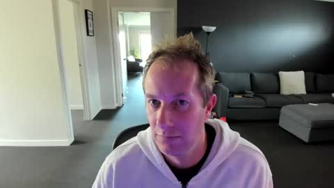 Snapshot of djallnightlong chatting on 06/17/26, 04:59 djallnightlong online show from 06/17/26, 04:59