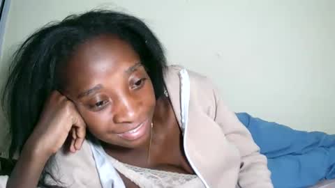 Snapshot of djamellah chatting on 07/01/26, 07:02 djamellah online show from 07/01/26, 07:02