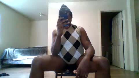 djbignuttsbrownass24 online show from 12/25/24, 10:37