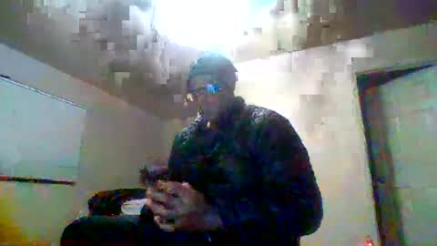 djbignuttsbrownass24 online show from 02/04/25, 04:05