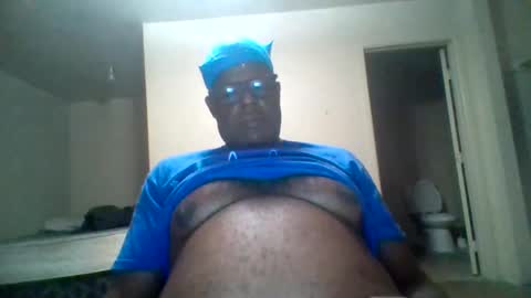 djbignuttsbrownass24 online show from 10/04/25, 02:53