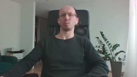 djentlemen1 online show from 04/30/26, 09:37