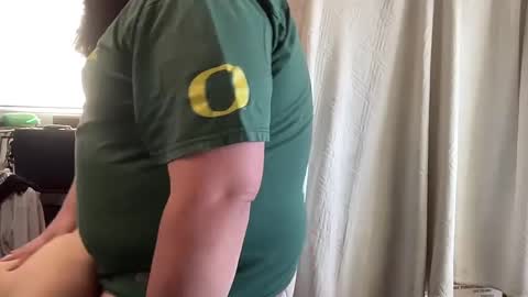 Snapshot of djfreeque chatting on 01/21/25, 11:45 djfreeque online show from 01/21/25, 11:45