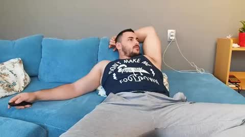 Snapshot of djmute chatting on 12/11/24, 11:51 STR8 BOYv online show from 12/11/24, 11:51