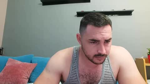 Snapshot of djmute chatting on 12/18/24, 02:38 STR8 BOYv online show from 12/18/24, 02:38