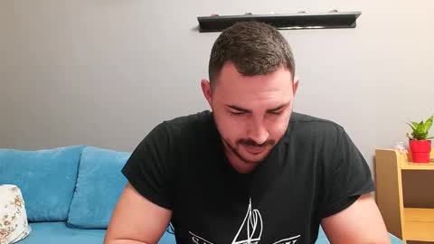 Snapshot of djmute chatting on 12/22/24, 04:59 STR8 BOYv online show from 12/22/24, 04:59