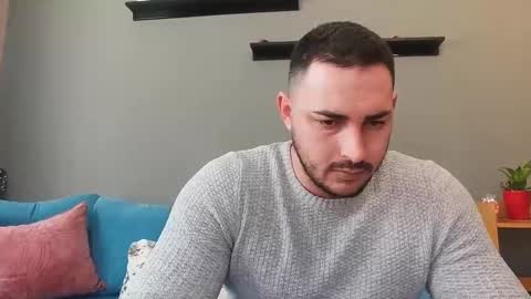 Snapshot of djmute chatting on 01/02/25, 09:54 STR8 BOYv online show from 01/02/25, 09:54