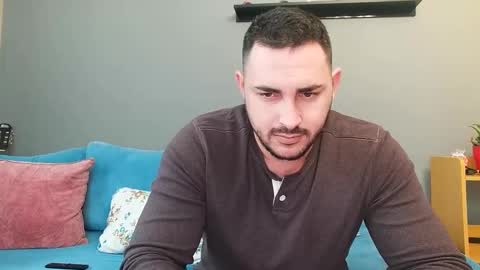 Snapshot of djmute chatting on 01/03/25, 12:30 STR8 BOYv online show from 01/03/25, 12:30