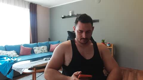 Snapshot of djmute chatting on 01/17/25, 09:17 STR8 BOYv online show from 01/17/25, 09:17