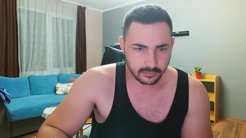 Snapshot of djmute chatting on 01/25/25, 04:35 STR8 BOYv online show from 01/25/25, 04:35