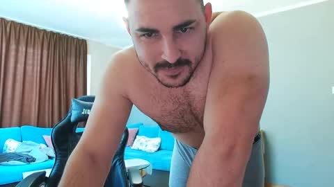 Snapshot of djmute chatting on 02/13/25, 11:39 STR8 BOYv online show from 02/13/25, 11:39