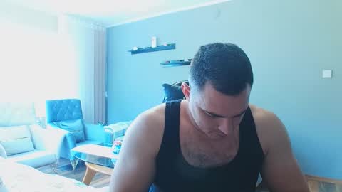 Snapshot of djmute chatting on 10/11/25, 11:42 STR8 BOYv online show from 10/11/25, 11:42
