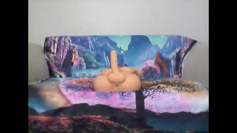 Snapshot of djpierce8282 chatting on 12/17/25, 04:13 djpierce8282 online show from 12/17/25, 04:13