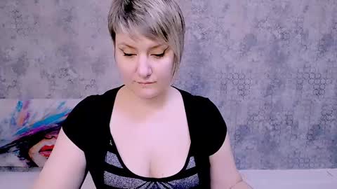 djullia online show from 01/20/25, 12:07