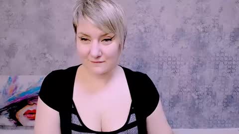 djullia online show from 02/13/25, 12:32