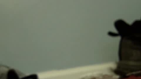 Mmmmgood online show from 04/17/26, 03:53