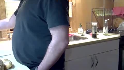 Snapshot of dkdad1966 chatting on 01/14/26, 06:57 DKdad online show from 01/14/26, 06:57