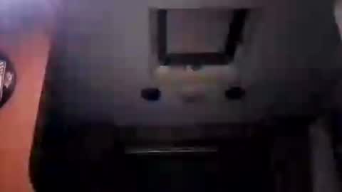 Snapshot of dl75doy chatting on 12/28/24, 10:03 dl75doy online show from 12/28/24, 10:03