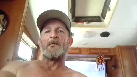 Snapshot of dl75doy chatting on 11/04/25, 01:59 dl75doy online show from 11/04/25, 01:59