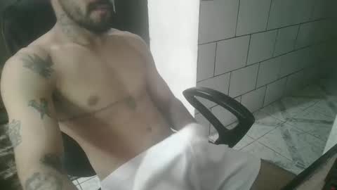 Snapshot of dmacedo96 chatting on 12/03/24, 12:27 AmigodotadoZL online show from 12/03/24, 12:27