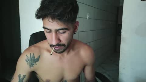 Snapshot of dmacedo96 chatting on 01/08/25, 07:45 AmigodotadoZL online show from 01/08/25, 07:45