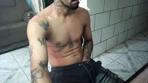 Snapshot of dmacedo96 chatting on 03/07/25, 04:33 AmigodotadoZL online show from 03/07/25, 04:33