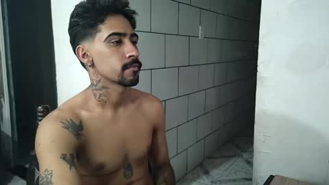 Snapshot of dmacedo96 chatting on 03/11/25, 06:52 AmigodotadoZL online show from 03/11/25, 06:52