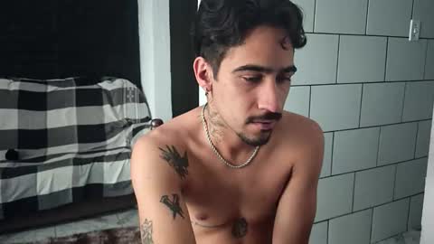 Snapshot of dmacedo96 chatting on 11/04/25, 04:06 AmigodotadoZL online show from 11/04/25, 04:06