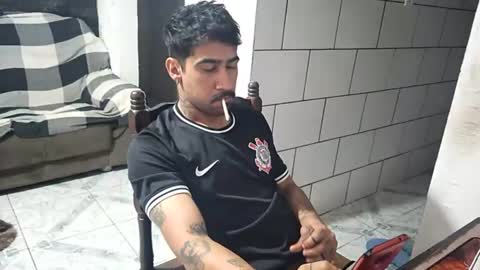 Snapshot of dmacedo96 chatting on 08/07/26, 12:18 AmigodotadoZL online show from 08/07/26, 12:18