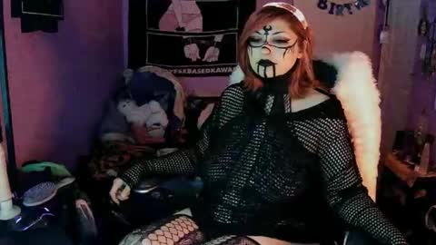 Xedilian online show from 05/12/26, 04:53