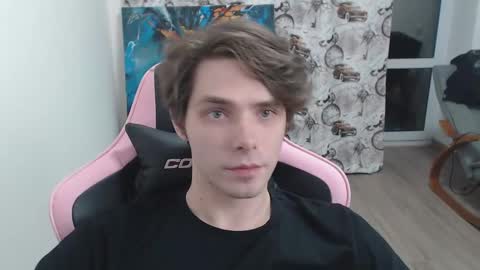 Snapshot of dmitryromanov chatting on 03/08/25, 07:31 Dead A online show from 03/08/25, 07:31