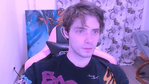 Snapshot of dmitryromanov chatting on 10/12/25, 04:11 Dead A online show from 10/12/25, 04:11