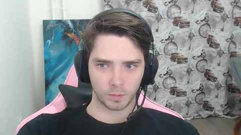 Snapshot of dmitryromanov chatting on 12/21/25, 03:08 Dead A online show from 12/21/25, 03:08