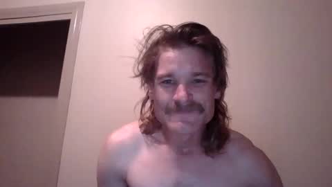 Snapshot of dngl264699 chatting on 10/08/25, 08:45 ImperviousAnchored online show from 10/08/25, 08:45